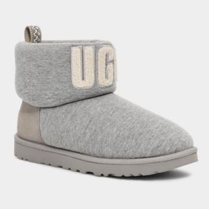 Ugg mini grey sz 8 nwt